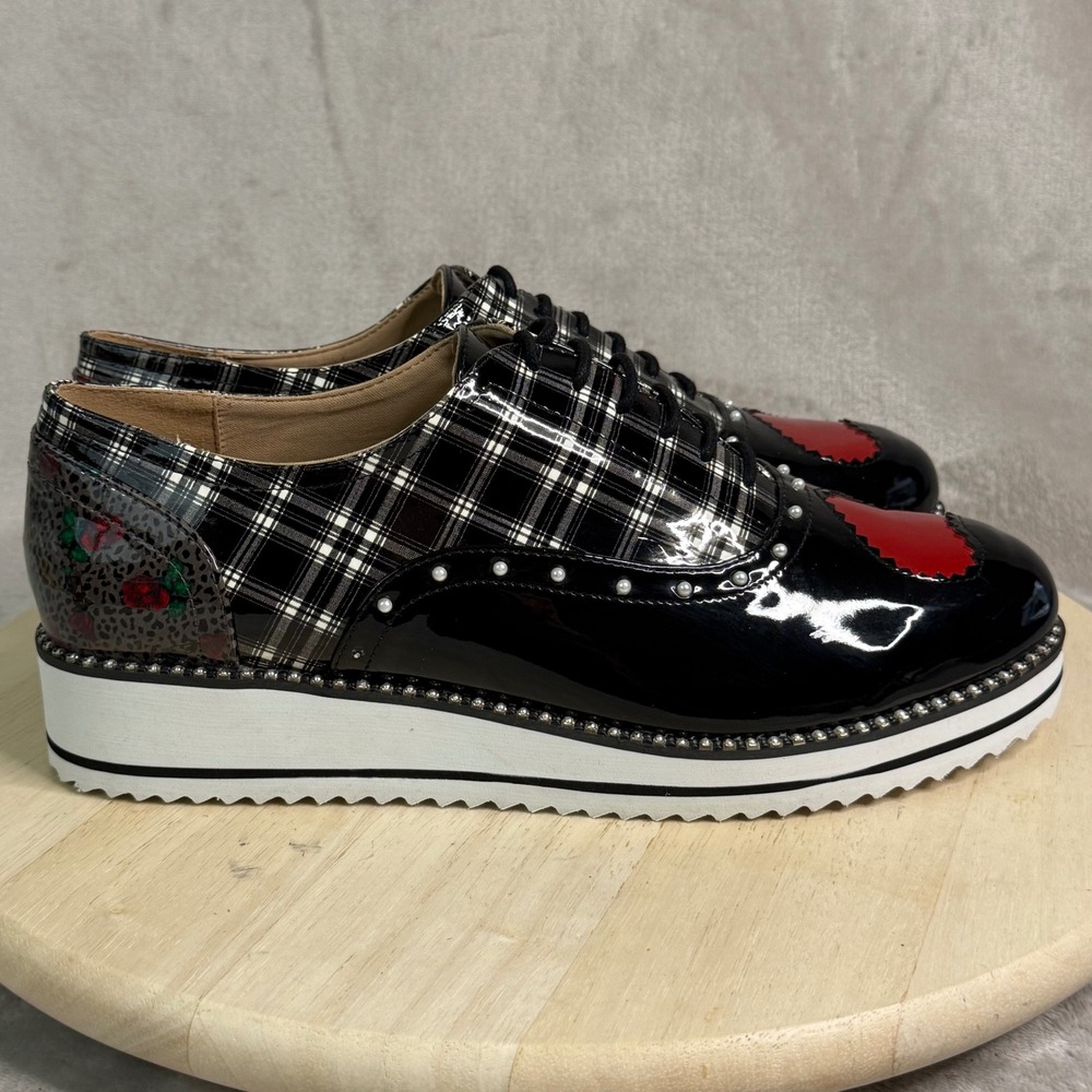 Betsey Johnson T-Nona Heart Plaid Patent Leather Platform Oxfords Black Red 10M - Picture 6 of 16